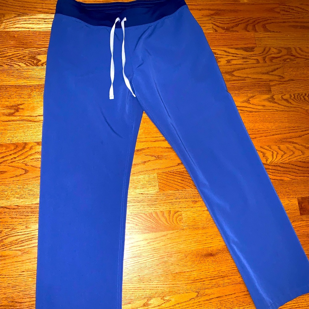 FIGS Women's Livingston Basic Scrub Pants Denim Blue Technical Collection Medium